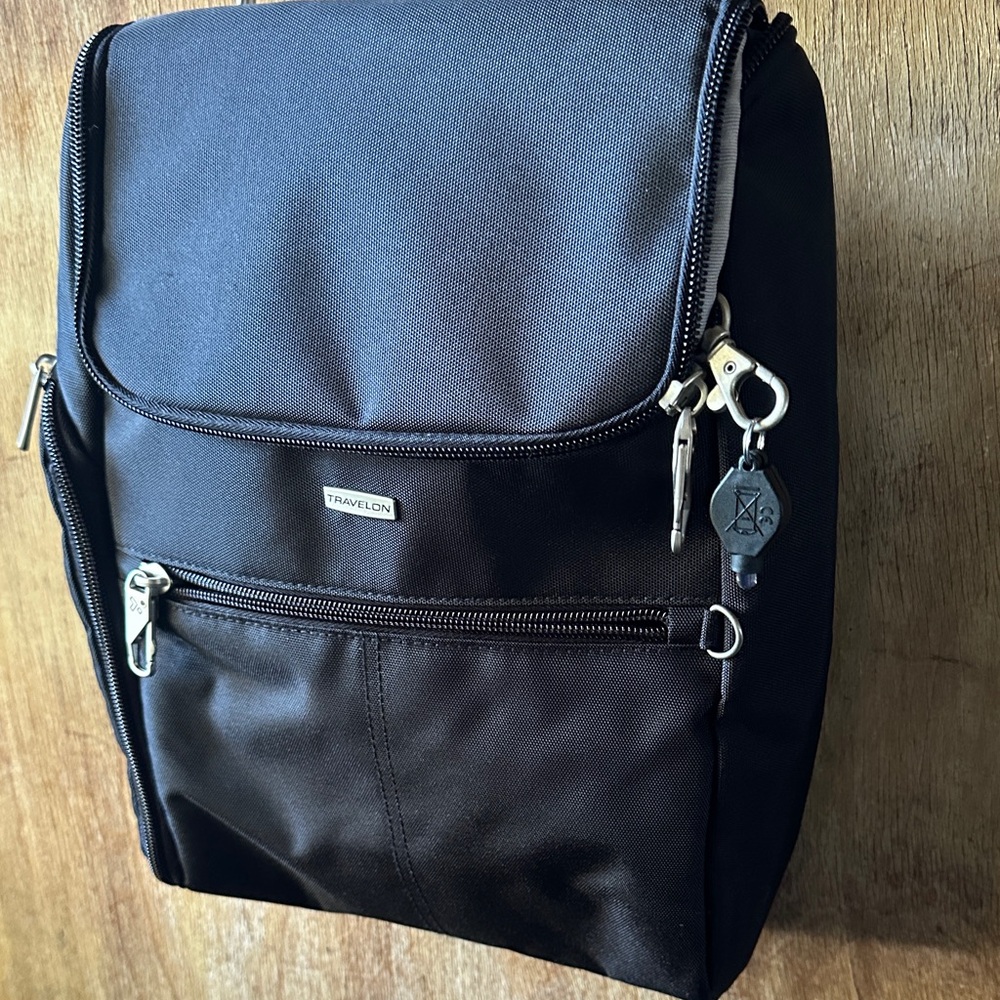 Travelon Black Crossbody Bag